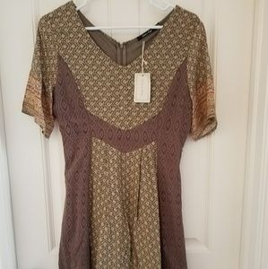 Doe & Rae dress size Small NWT